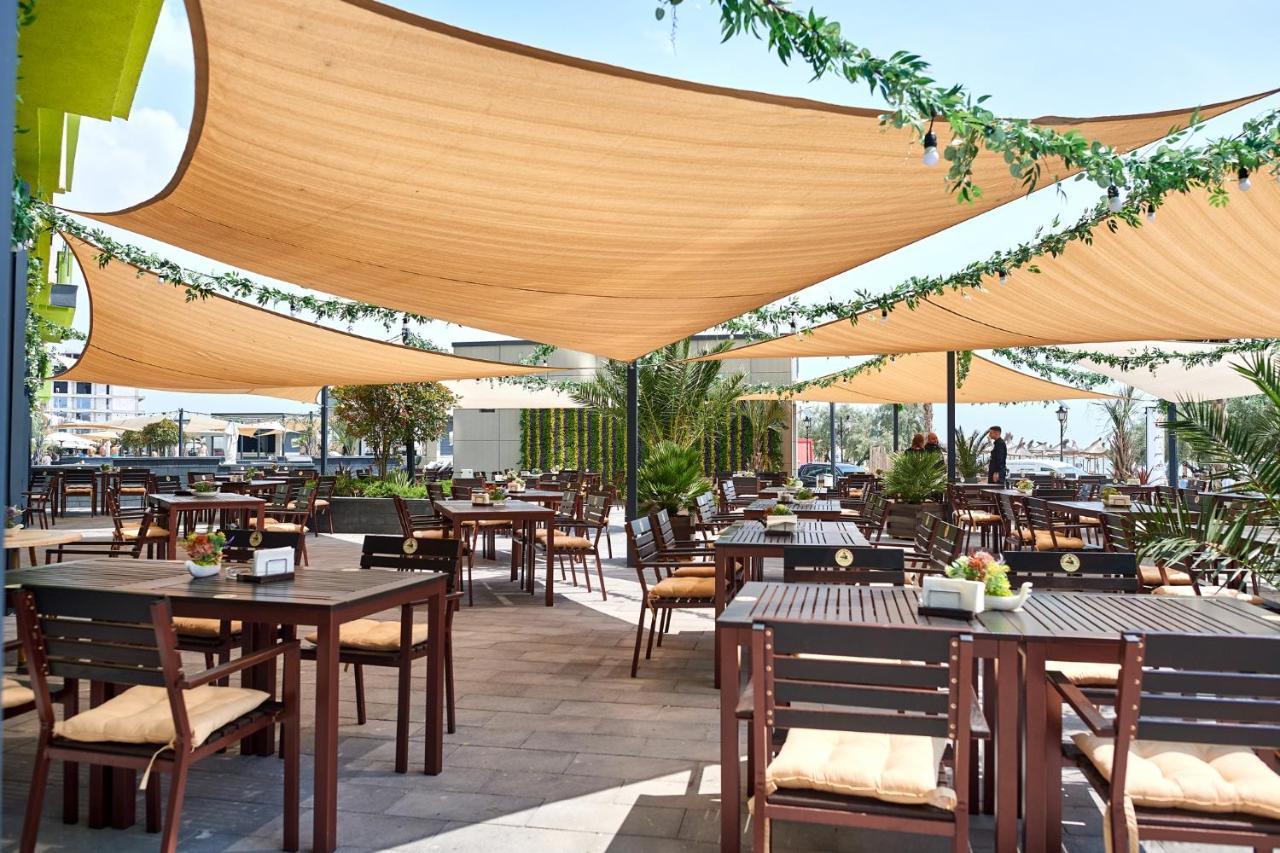 Cristalex Studio Aparthotel Pool & Spa Mamaia Nord Năvodari Exteriör bild